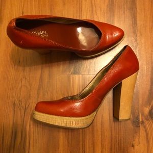 Micheal Kors Pumps - Orange 8